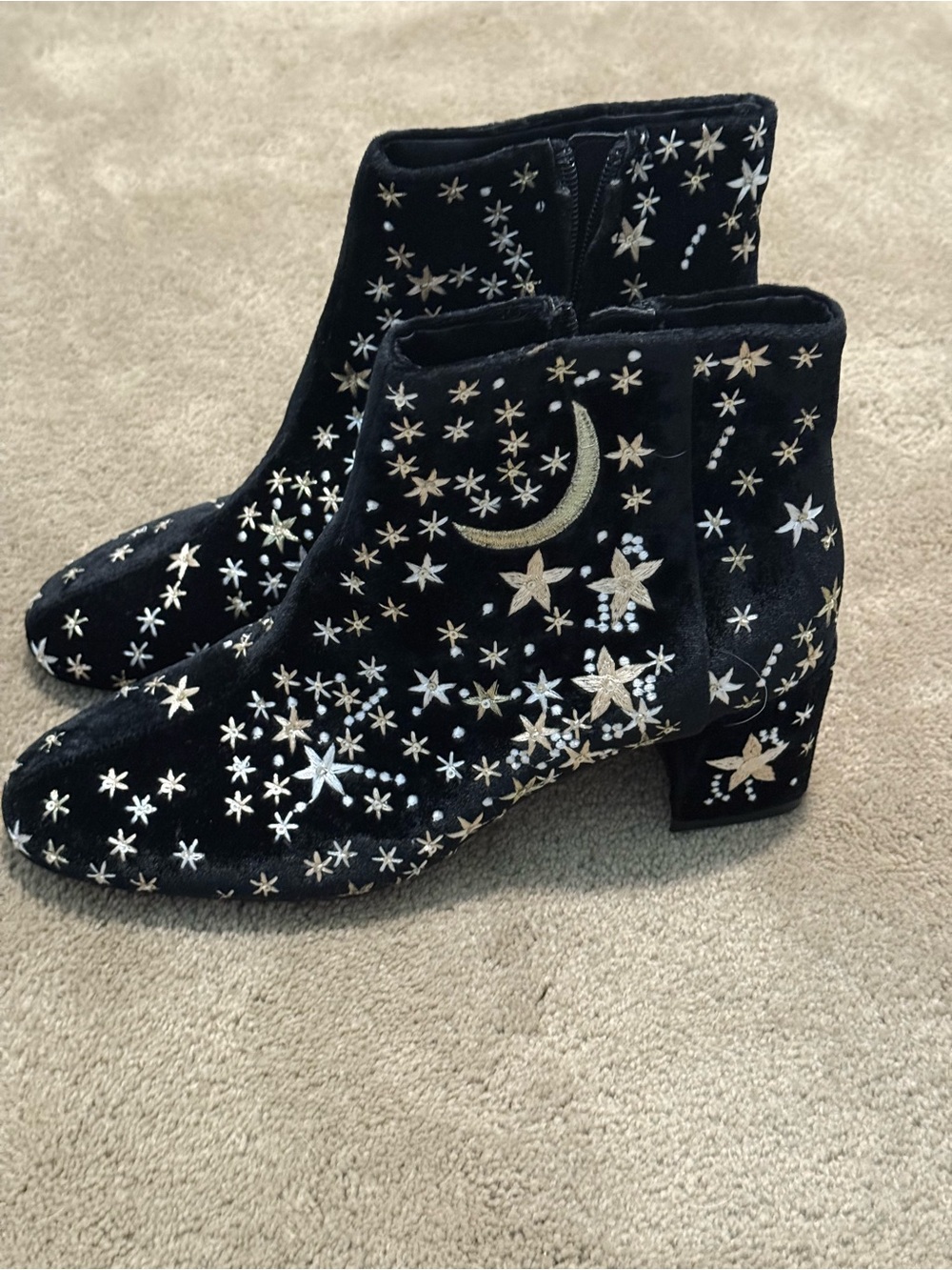 Mango Whismsical Witchy Black Embellished Star & Moon Velvet Ankle Boots Sz 36 - Picture 3 of 4